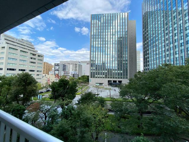 パークハウスエスプラナードの展望|７畳洋室からの眺望。都会の中… 
