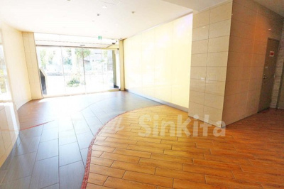 【エントランス】 | SEST新大阪