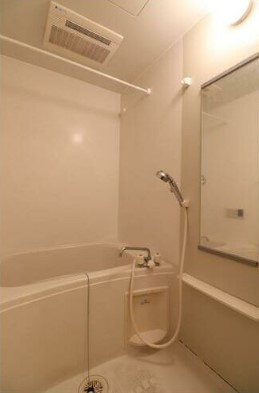 オーキッドコートの浴室