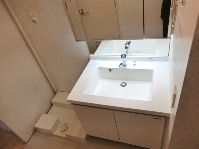 ソアラノーム北浦和の洗面所|☆独立洗面台付きです。☆