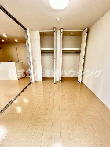 ルリエ江坂の寝室