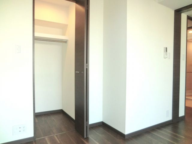 ソアラノーム北浦和の収納|★たっぷり収納クローゼット付き。★