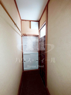 【玄関】 | 西尾久一丁目貸家 | ゆったりとした玄関です