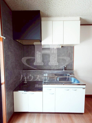 【キッチン】 | 西尾久一丁目貸家 | お料理しやすいキッチンです