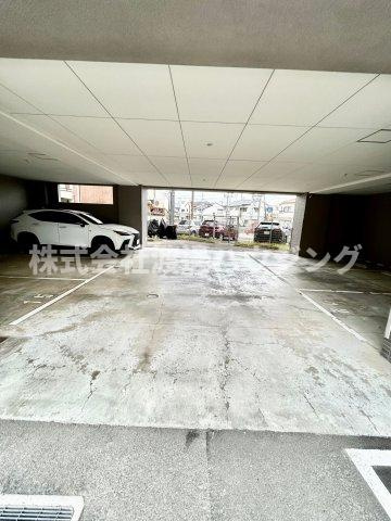 ORACION吹田の駐車場