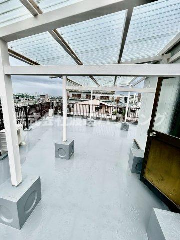 正雀ビルのバルコニー|屋上ベランダ