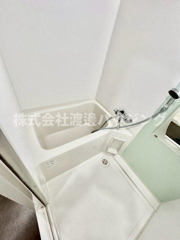 SERENiTE江坂四番館の浴室