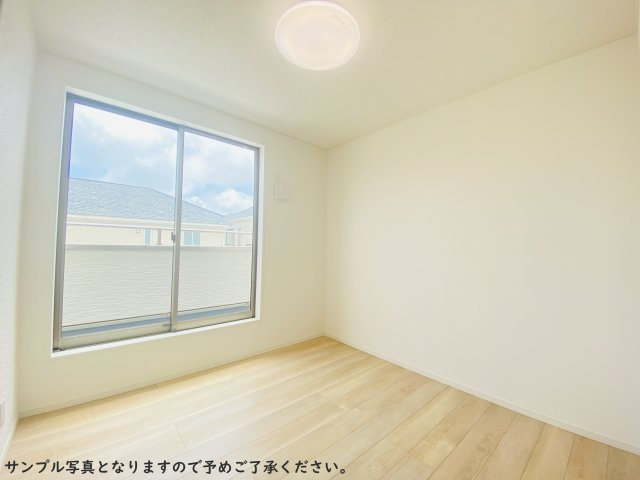 南風原町兼城第１ の洋室