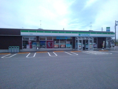 【周辺】 | ホクレアⅡ | ファミリーマート下妻箕輪店まで300m