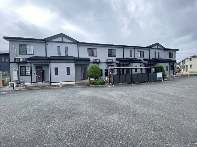グランドゥールＢの外観