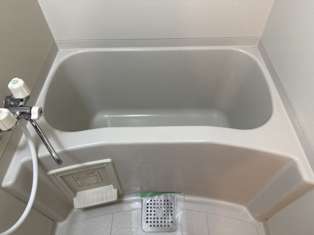 プリム　ローズの浴室