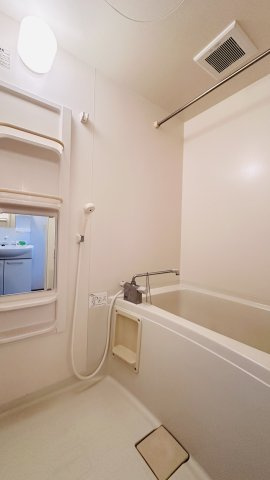 クレールコート堂庭の浴室