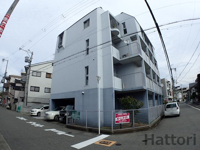 セジュール服部