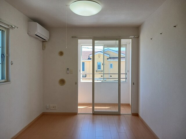 ブラン・リヴィエ－ル　Ⅱの居間・リビング