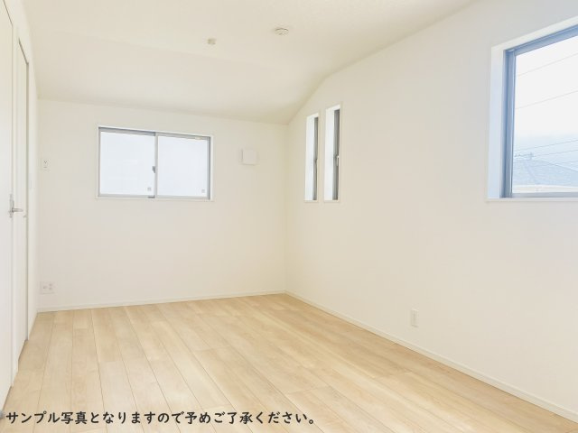 南風原町兼城第１ の洋室