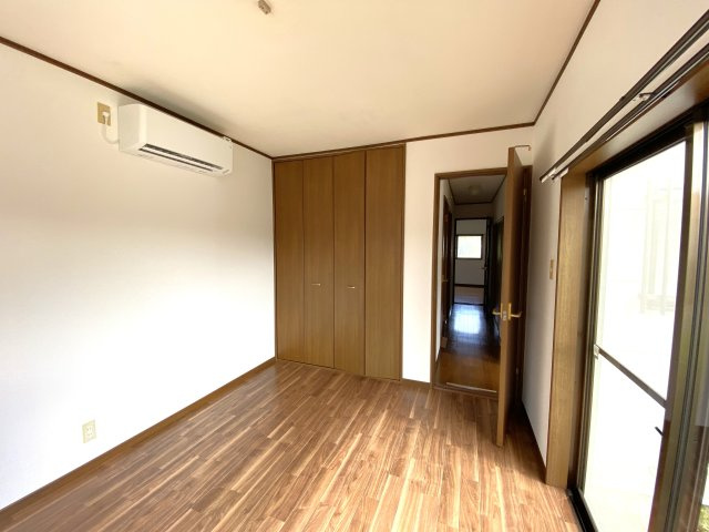 坂本貸家の洋室