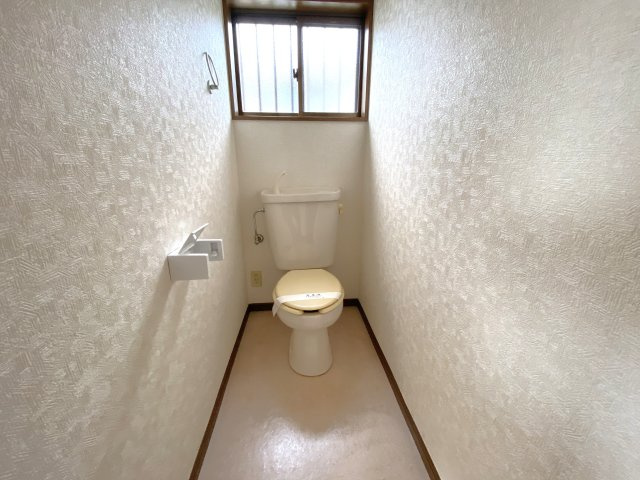 坂本貸家のトイレ