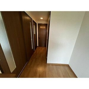 サープラスひまわりⅡの内装