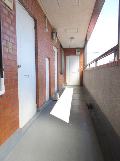 福島ハイムのロビー|★共用廊下の写真です★