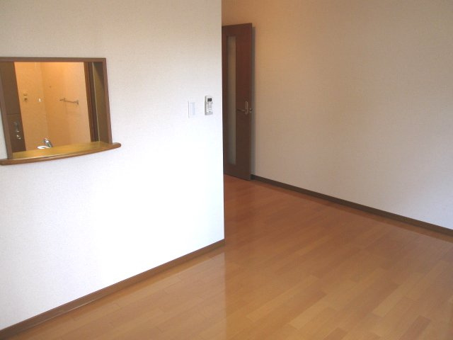葛飾区新小岩１丁目のアパートの居間・リビング