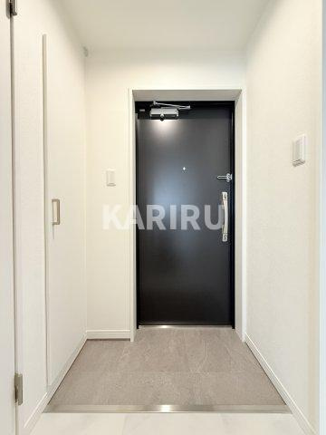 エスグランデ中崎町の玄関