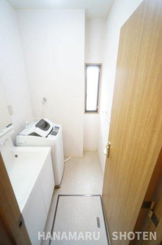 中古　千葉市中央区松ケ丘町の洗面所|＊当日ご案内可＊ご希望の物件まとめてご案内！弊社が掲載していない物件でもOK♪お気軽にご相談ください ♪お電話でのお問合わせがスムーズ♪