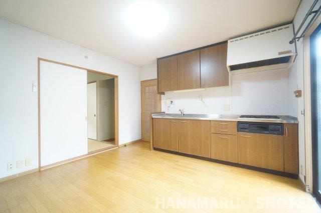 中古　千葉市中央区松ケ丘町の居間・リビング|＊当日ご案内可＊ご希望の物件まとめてご案内！弊社が掲載していない物件でもOK♪お気軽にご相談ください ♪お電話でのお問合わせがスムーズ♪