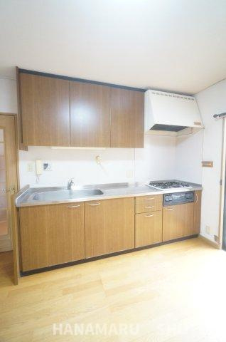 中古　千葉市中央区松ケ丘町のキッチン|＊当日ご案内可＊ご希望の物件まとめてご案内！弊社が掲載していない物件でもOK♪お気軽にご相談ください ♪お電話でのお問合わせがスムーズ♪