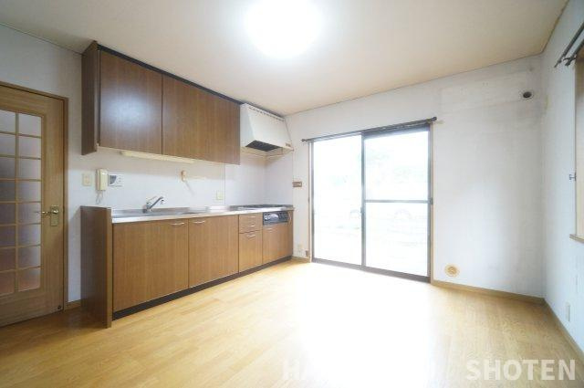 中古　千葉市中央区松ケ丘町の居間・リビング|＊当日ご案内可＊ご希望の物件まとめてご案内！弊社が掲載していない物件でもOK♪お気軽にご相談ください ♪お電話でのお問合わせがスムーズ♪