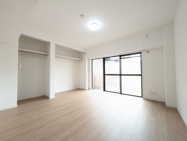 【洋室】 | ロイヤルマンション小笹☆仲介手数料半額☆