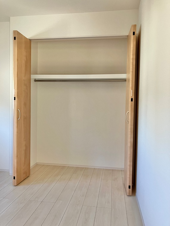 鶴馬戸建の収納