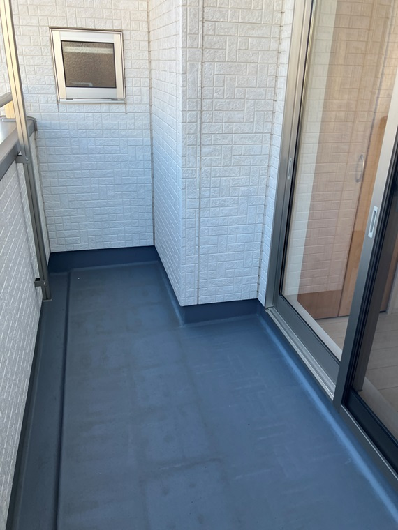 鶴馬戸建のバルコニー