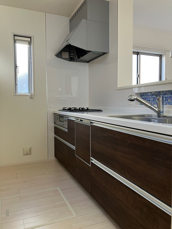 鶴馬戸建のキッチン