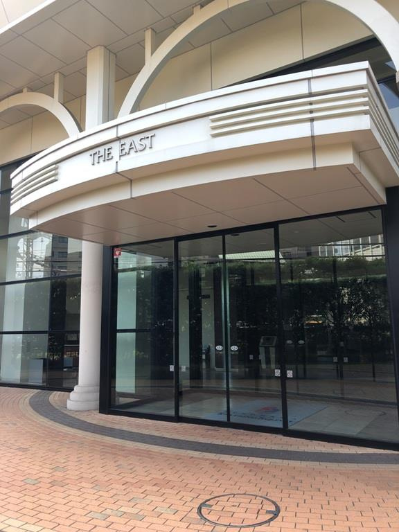 ヨコハマタワーリングスクエア　ザ・イーストのエントランス