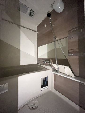 大阪市城東区東中浜９丁目の賃貸マンションの浴室