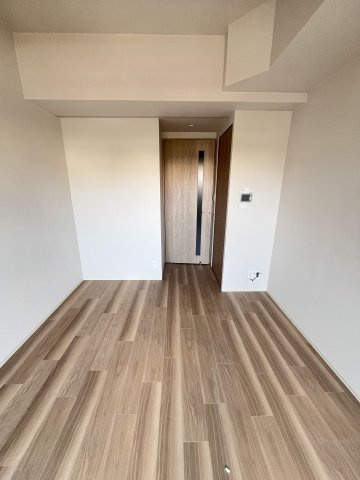 大阪市城東区東中浜９丁目の賃貸マンションの洋室