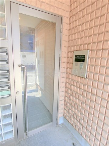 モンシャンブルのエントランス|エントランス　オートロック