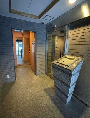 【ロビー】 | メゾンドピエール下落合