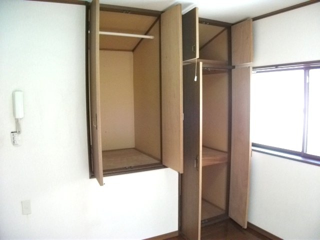 シャンセウエダの収納