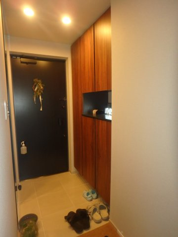 アトラス倉敷ル・サンクの玄関