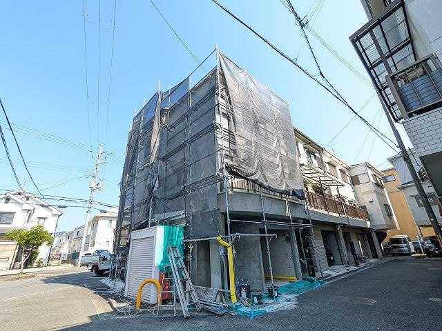幾野4丁目　中古一戸建ての外観|新しい生活にいかがでしょうか？外観はお住まいの顔になります。こだわりたいポイントですね。外壁塗装や屋根塗装のご相談も承っております。
■現地内覧・資金計画相談・住宅ローン相談もお問合せ受付中■