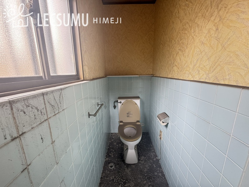 姫路市飾磨区阿成/中古戸建のトイレ