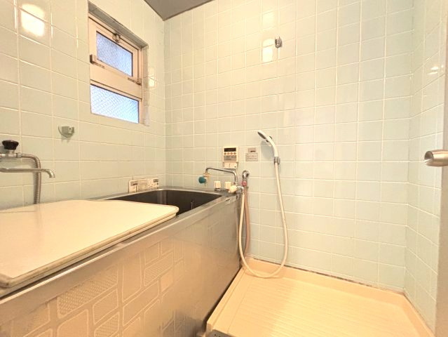 稲本マンションの浴室