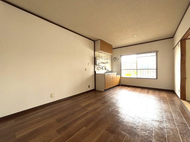 稲本マンションの居間・リビング