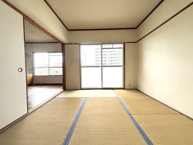稲本マンションの和室