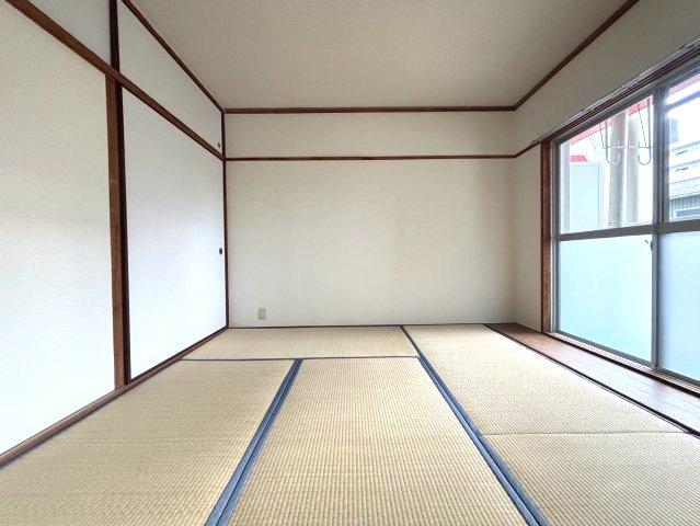稲本マンションの寝室