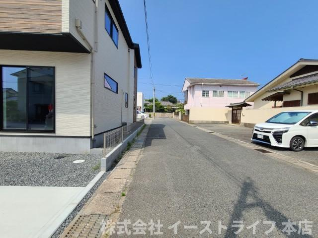 【新築戸建】　いわき市小名浜3期　全2棟の前面道路含む現地写真|南東側5.9ｍ公道