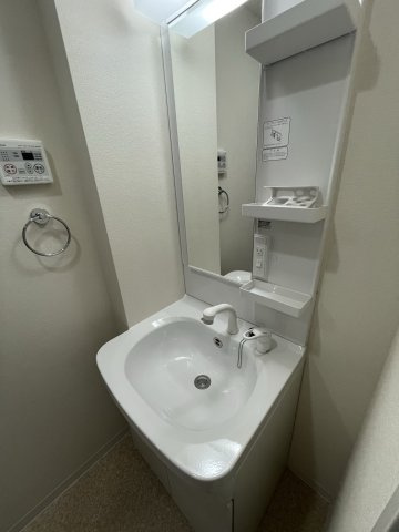 Luxe門真の洗面所|(参考)同マンション同間取り他部屋の写真