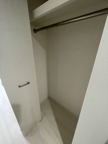 Luxe門真の収納|(参考)同マンション同間取り他部屋の写真