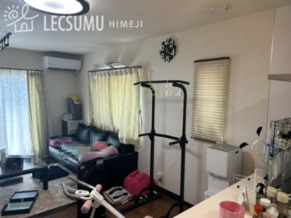 姫路市香寺町犬飼/中古戸建の居間・リビング
